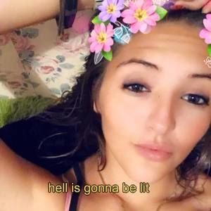 Meet your Posher, Courtney